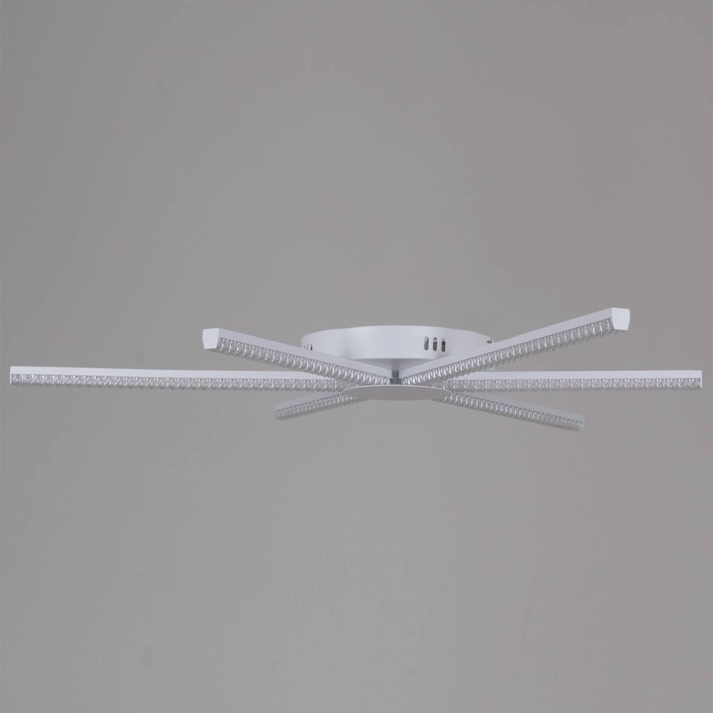 Потолочная люстра Reluce 06537-0.3-3+3 WH