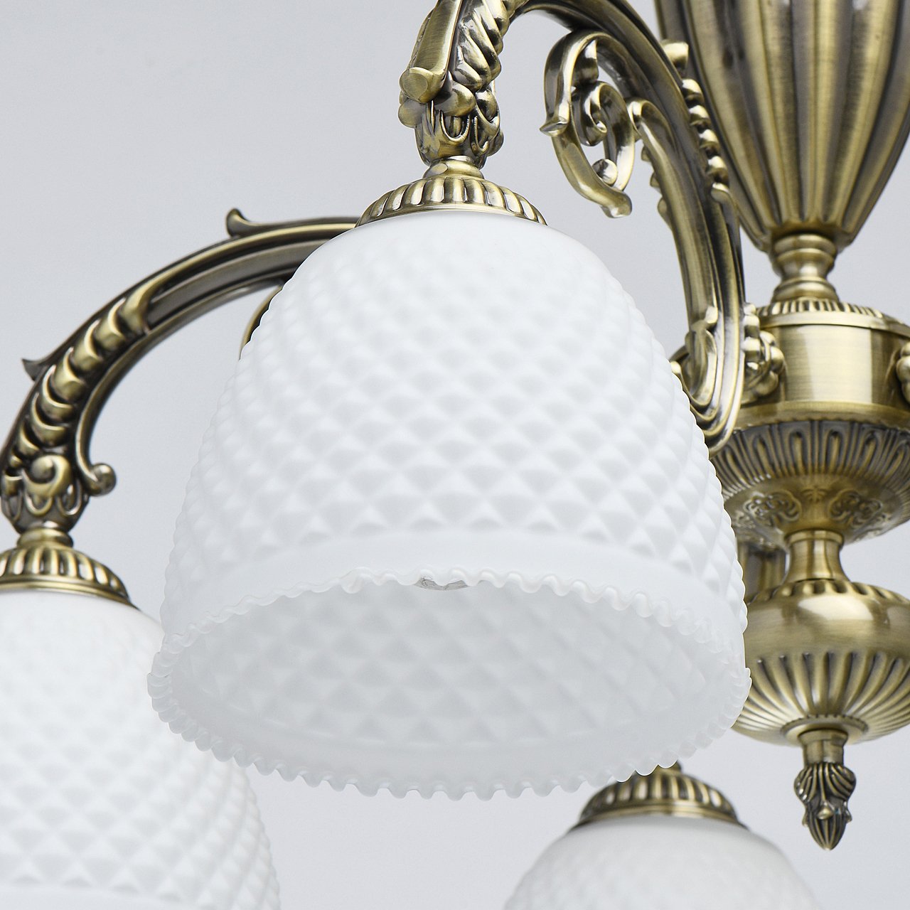 Потолочная люстра MW Light Фелиция 114010405