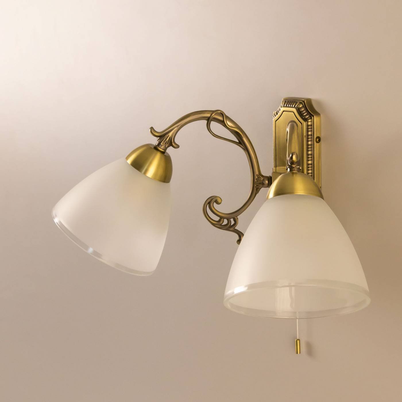 Настенное бра Citilux Латур CL413421