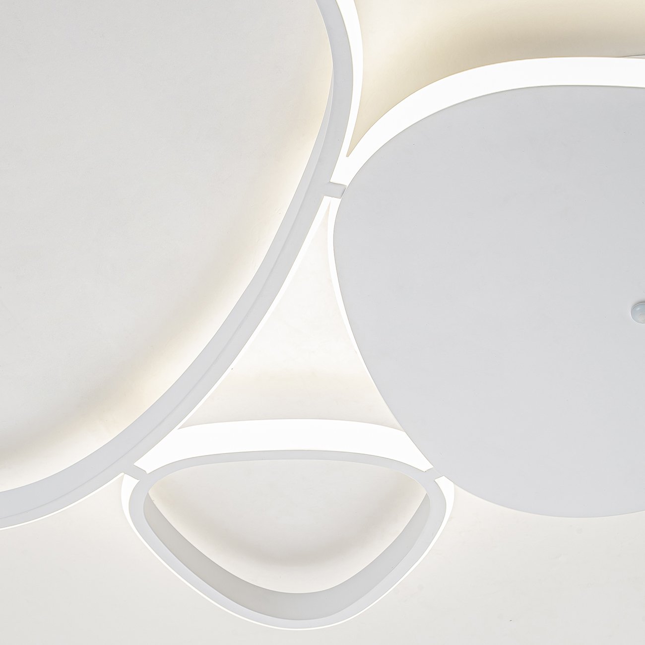 Потолочная люстра Escada 10289/3LED