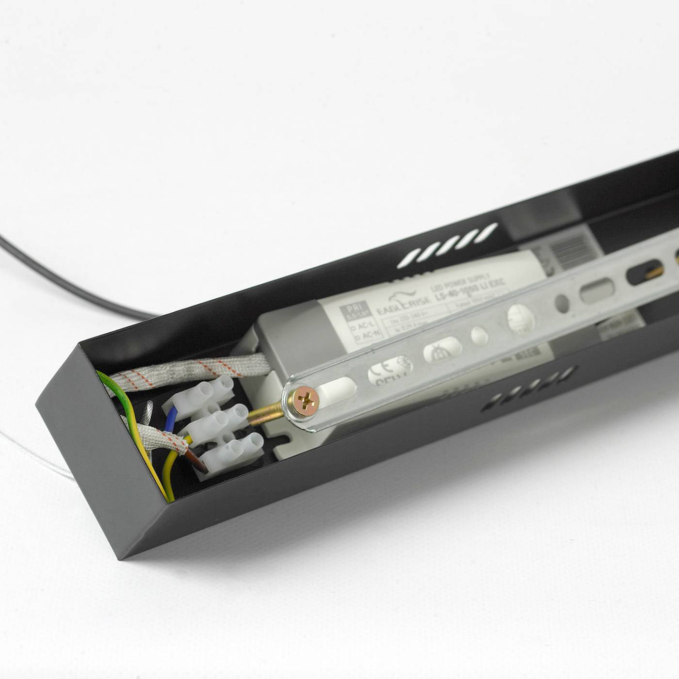 Подвесная люстра Lussole Bradford LSP-7164