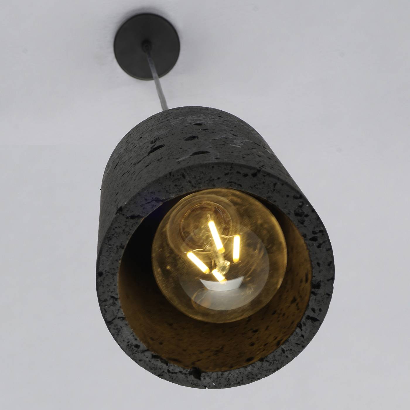 Светильник подвесной Zortes Tufo ZRS.2836.10