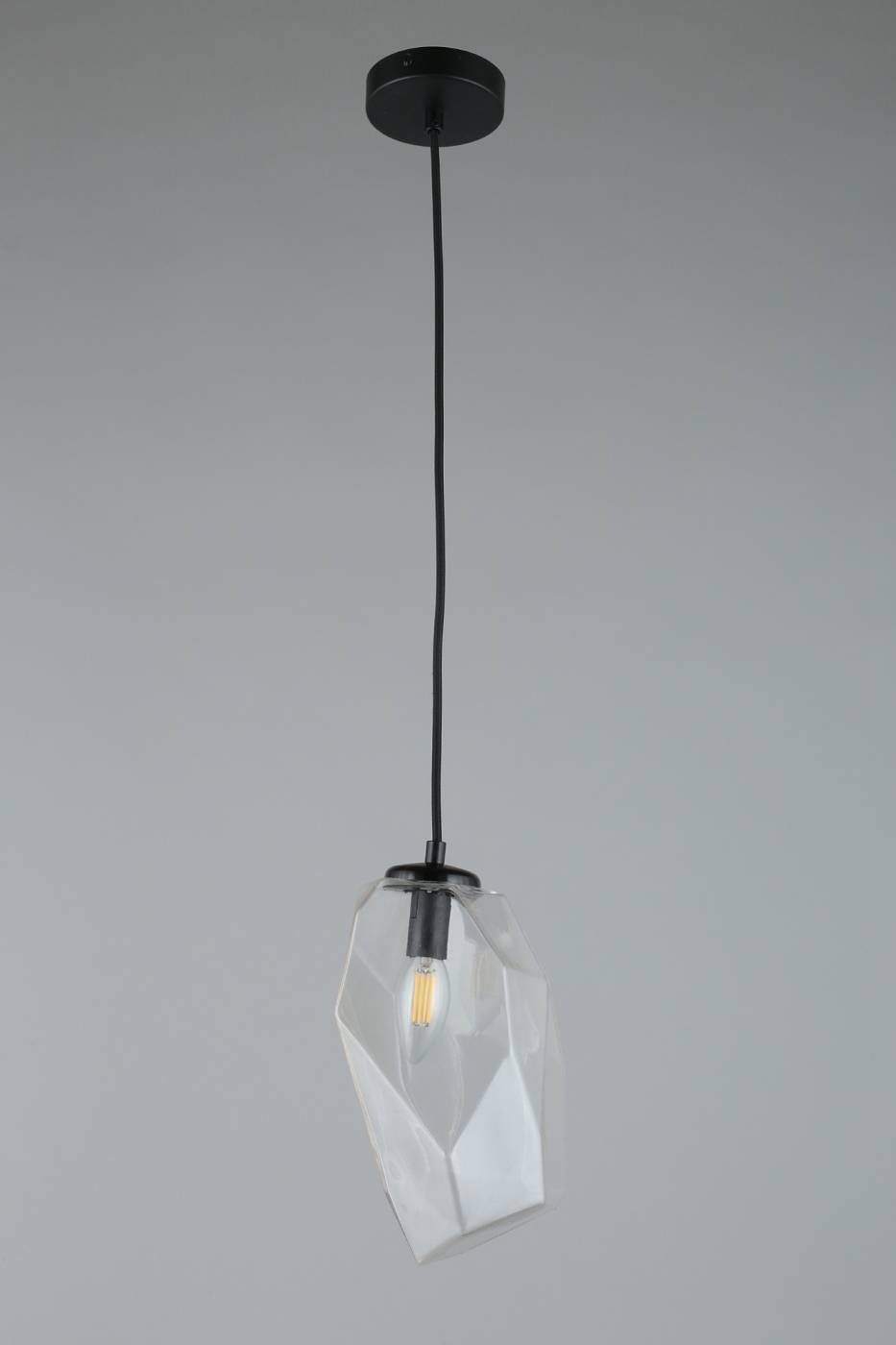 OML-91826-01 Светильник подвесной Omnilux Corropoli OML-91826-01
