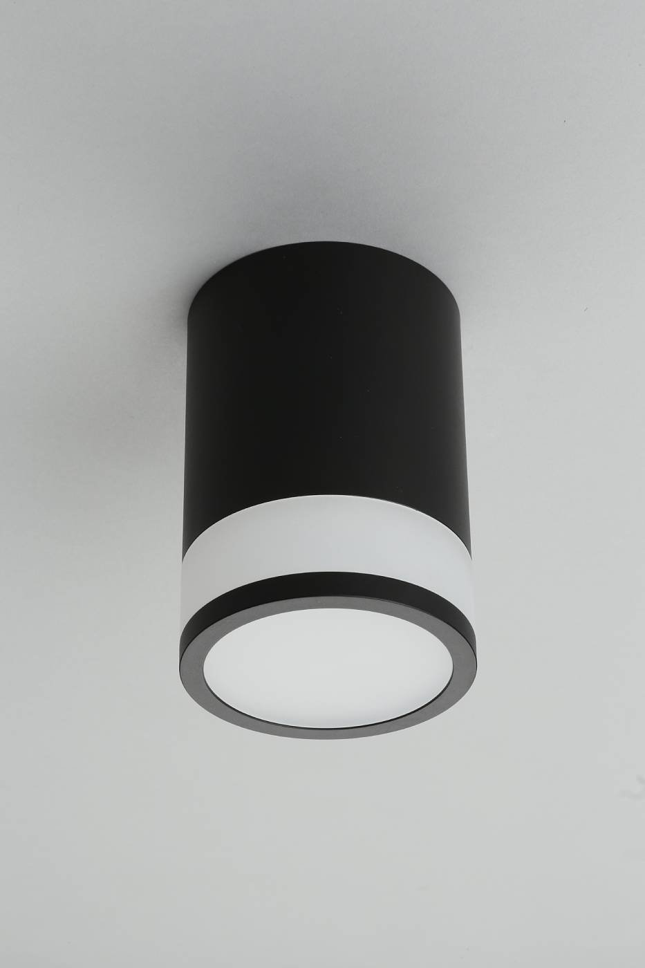 OML-101519-12 Накладной светильник Omnilux Orolli OML-101519-12