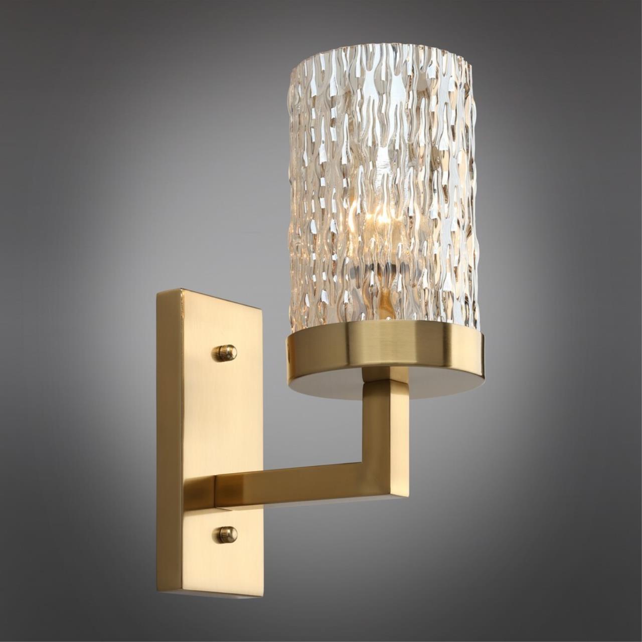 OML-84711-01 Настенное бра Omnilux Maiera OML-84711-01