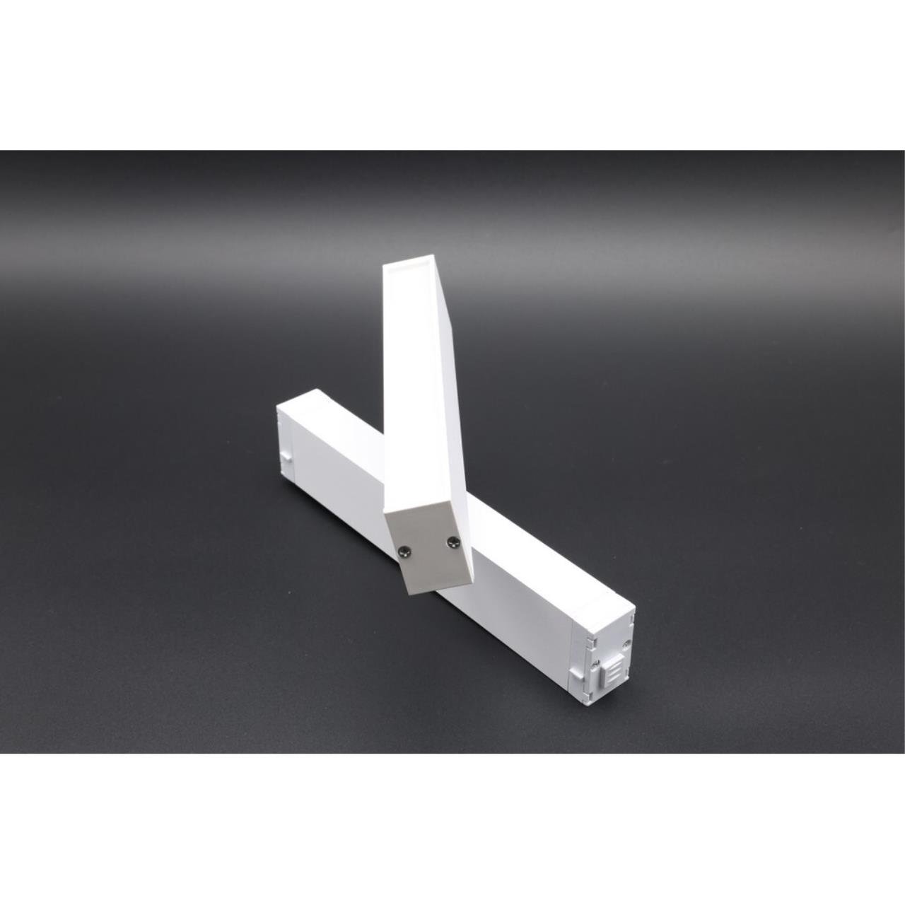 APL.0203.10.09 Трековый светильник Magnetic track 220 Aployt APL.0203.10.09