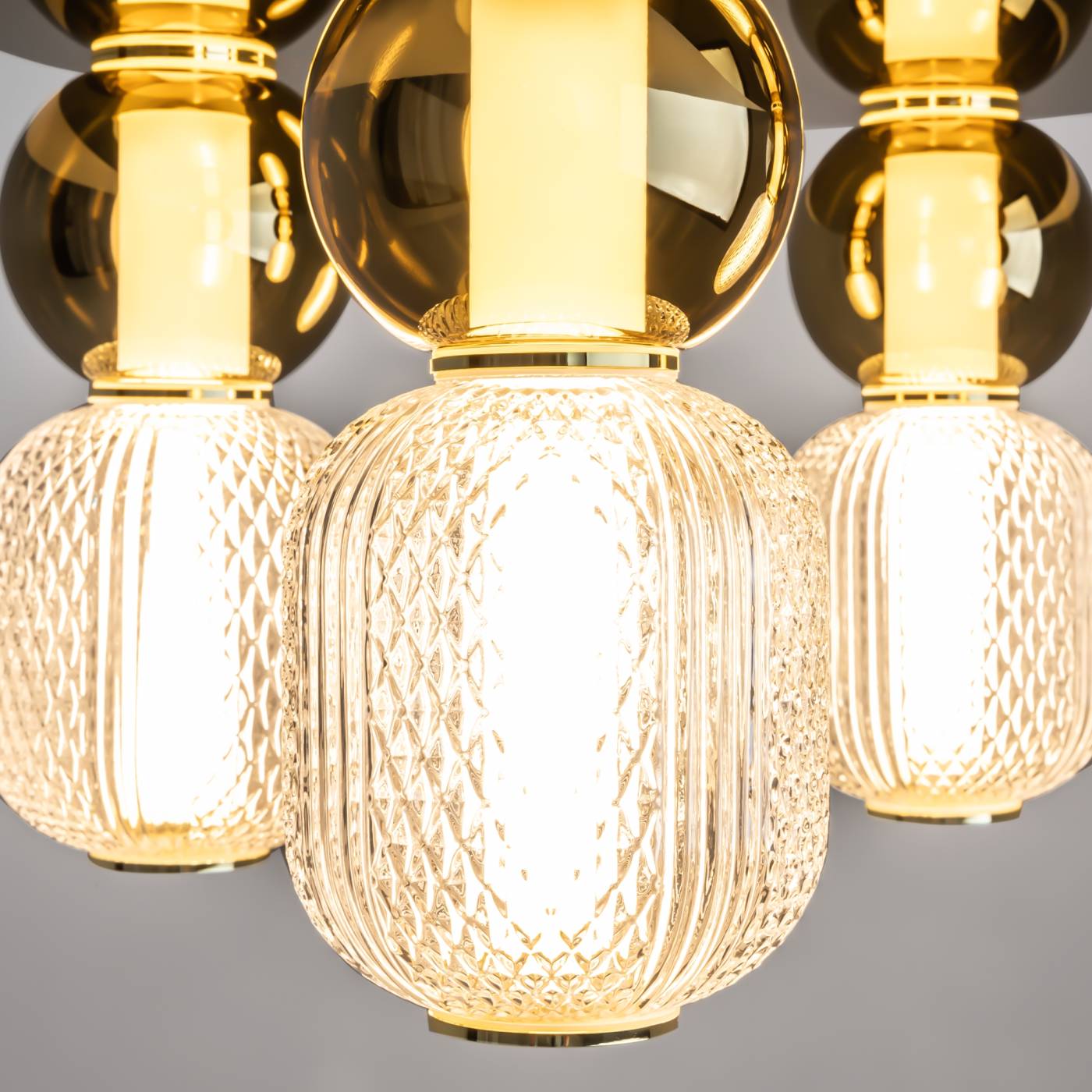 MOD273CL-L60G3K Потолочная люстра Maytoni Drop MOD273CL-L60G3K