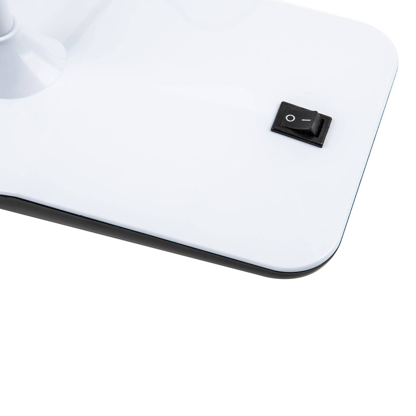 TLD-545 Black-White/LED/350Lm/3500K Настольная лампа Uniel TLD-545 Black-White/LED/350Lm/3500K