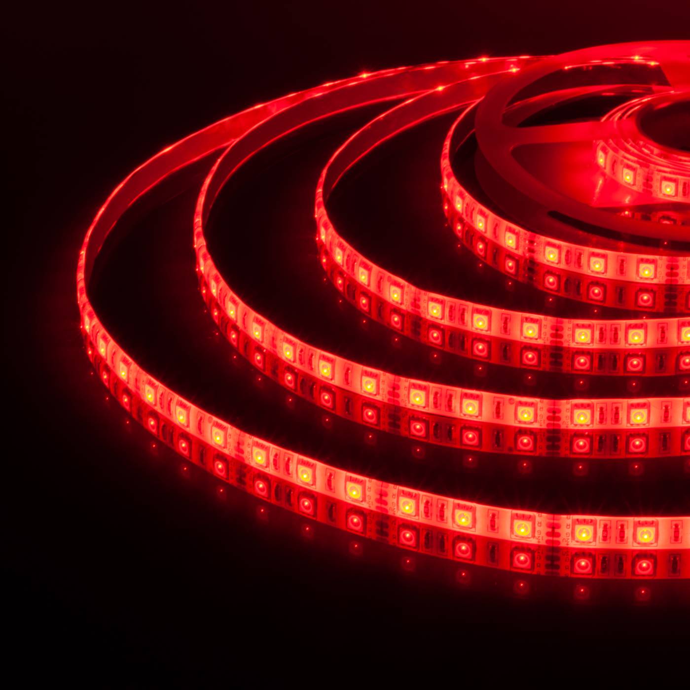 Лента светодиодная 60Led 14,4W IP65 мульти (5050 12V 60Led 14,4W IP65 RGB) LED лента Elektrostandard Лента 12V Лента светодиодная 60Led 14,4W IP65 мульти (5050 12V 60Led 14,4W IP65 RGB) a034876