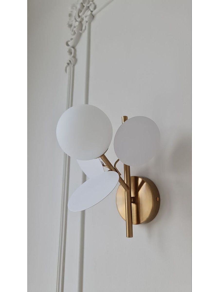 Настенное бра Zortes Floret ZRS.01201.01