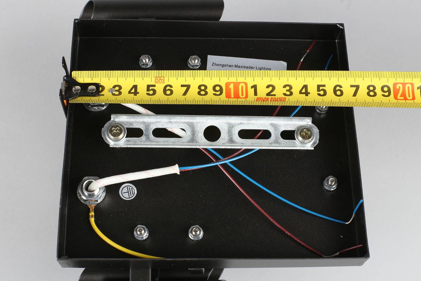 OML-69801-02 Настенное бра Omnilux Corleone OML-69801-02