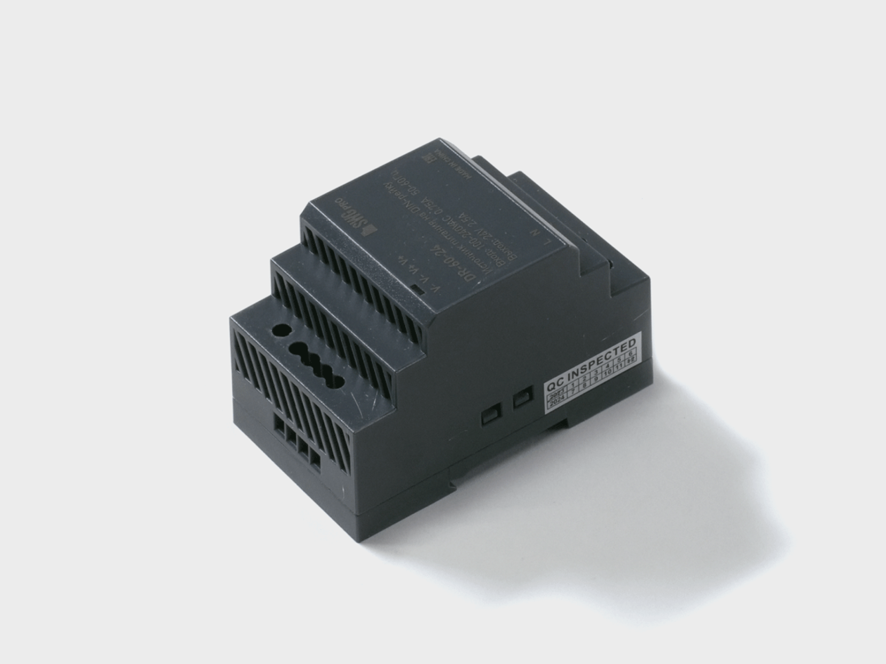 00-00024483 Блок питания на DIN рейку, SWG PRO 00-00024483