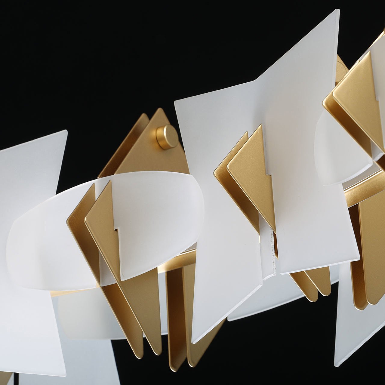 Подвесная люстра De Markt Платлинг 661018401