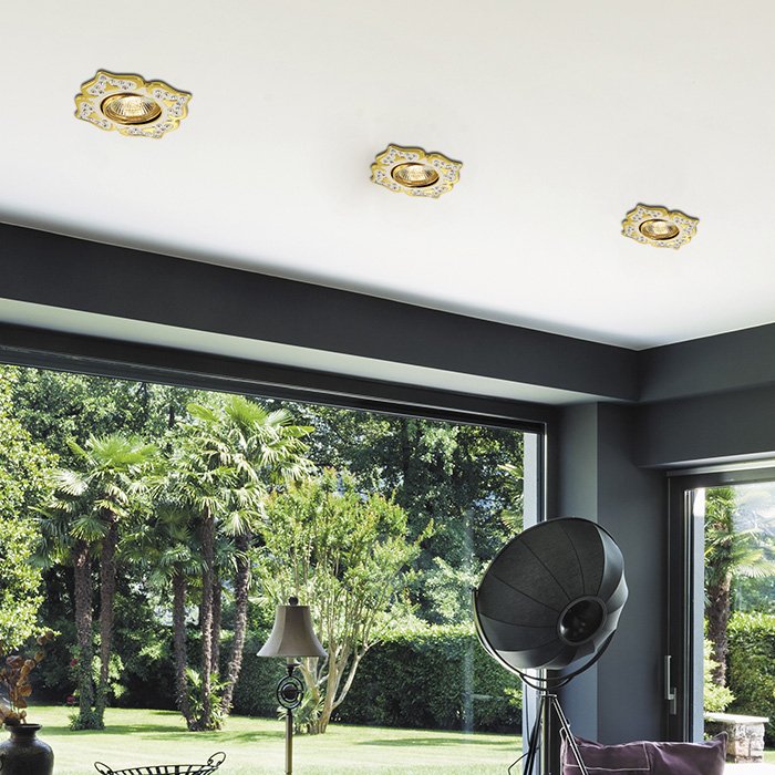 369825 Встраиваемый светильник с узорами Flower 369825 Novotech