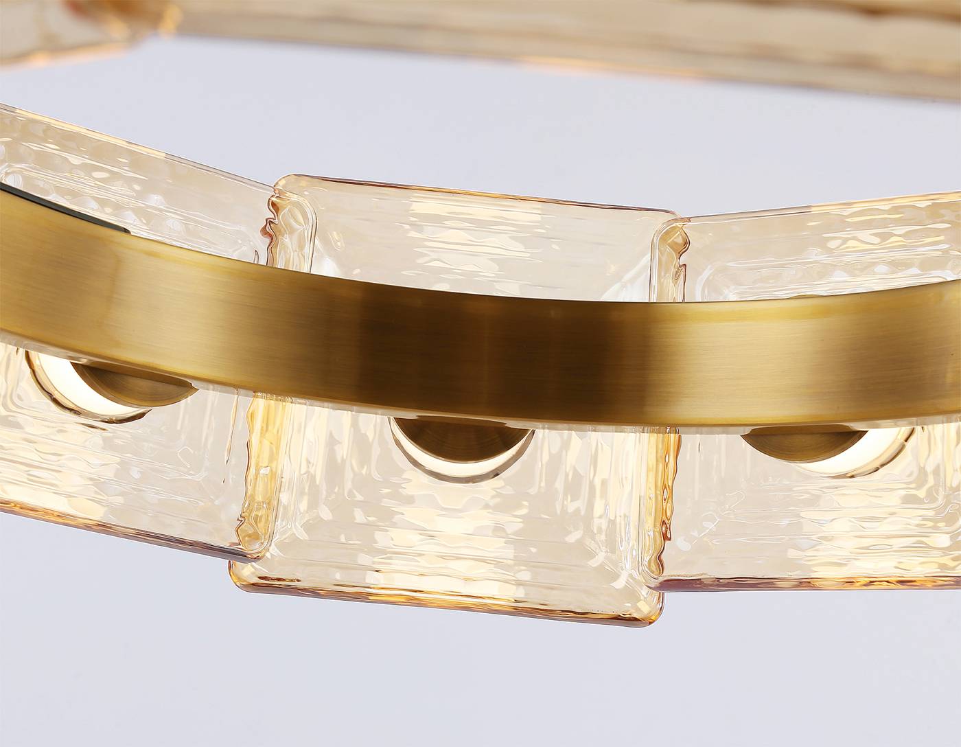 Подвесная люстра Ambrella Crystal LH31021