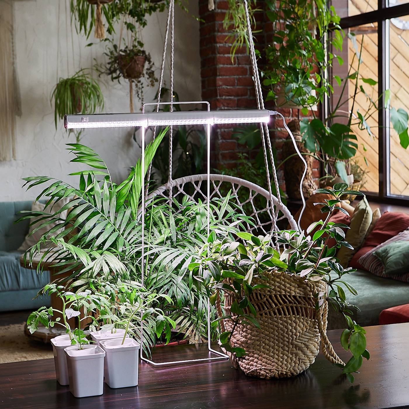 Подставка металлическая для светильника ULI-P, высота 650 мм Uniel UFP-G10A H65 WHITE