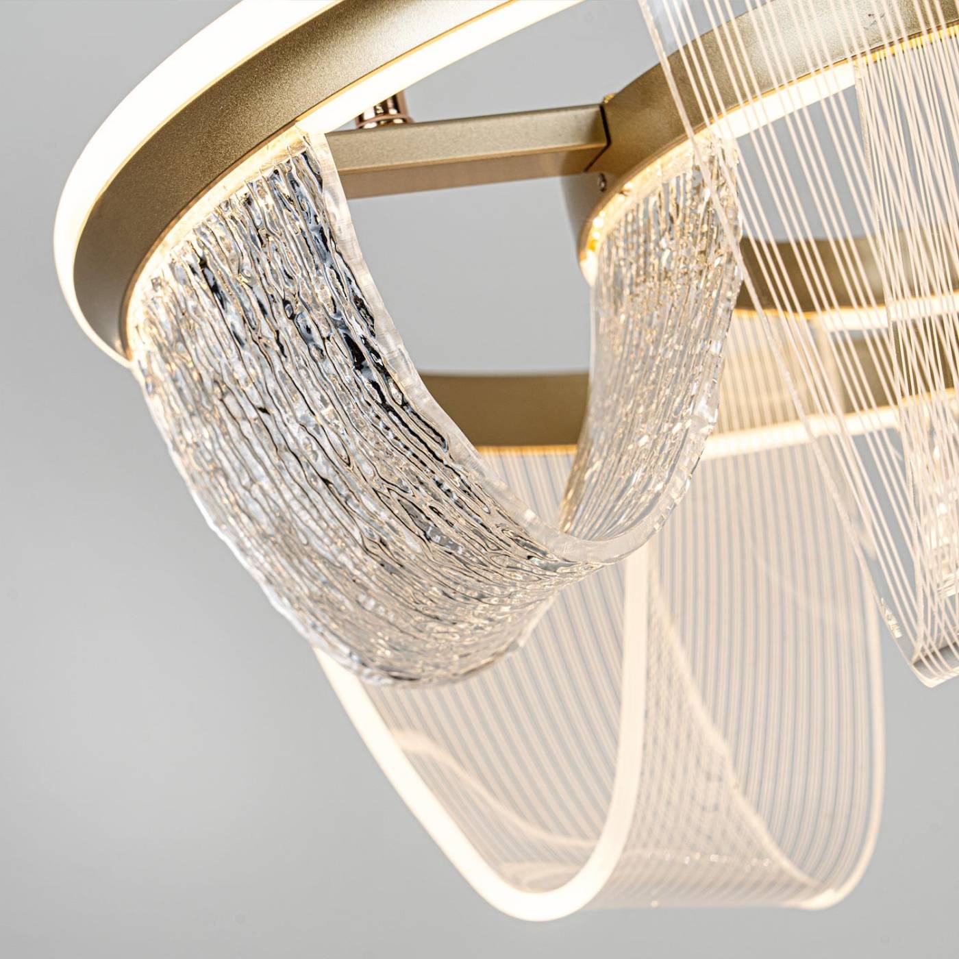 L7706-460 GD Подвесная люстра L LED4U L7706-460 GD