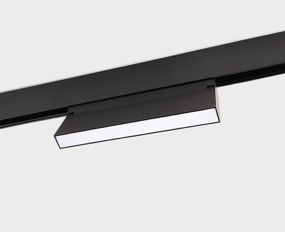 Трековый светильник Italline IT012-5024 black 3000K