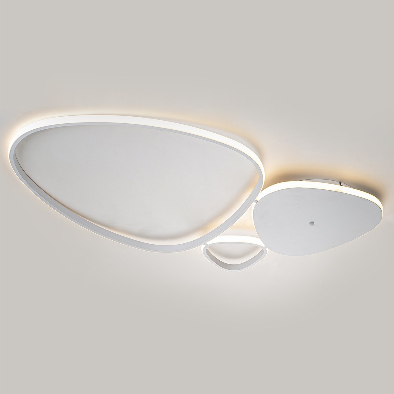 Потолочная люстра Escada 10289/3LED