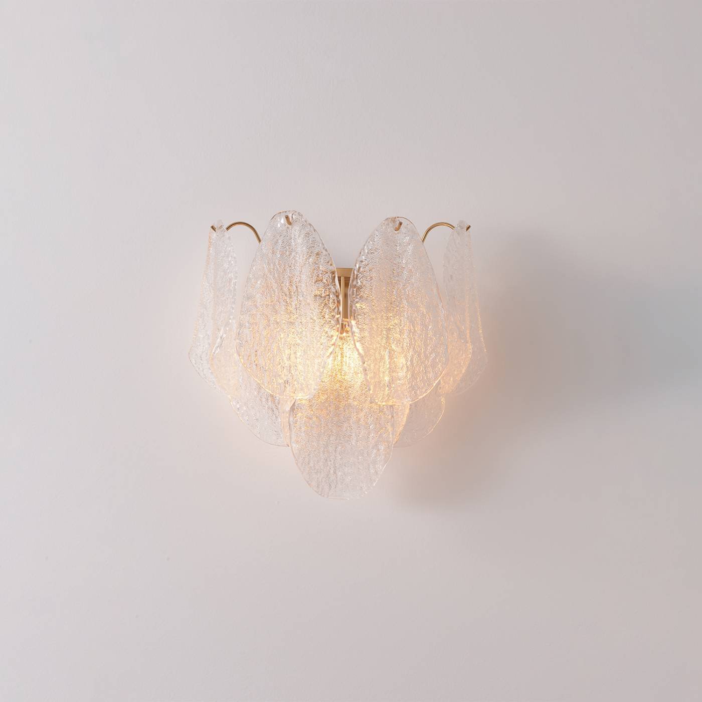 Бра настенное EMILIA Crystal Lux EMILIA AP2 BRASS