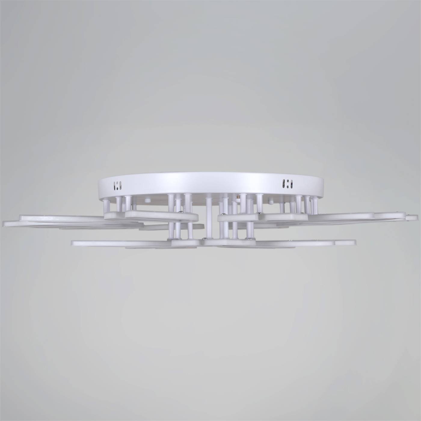 Потолочная люстра Reluce 10150-0.3-10+5 WH