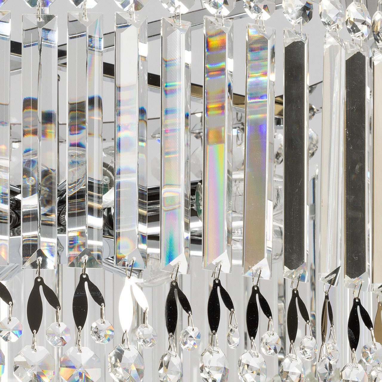 Подвесная люстра De Markt Арман 462012508