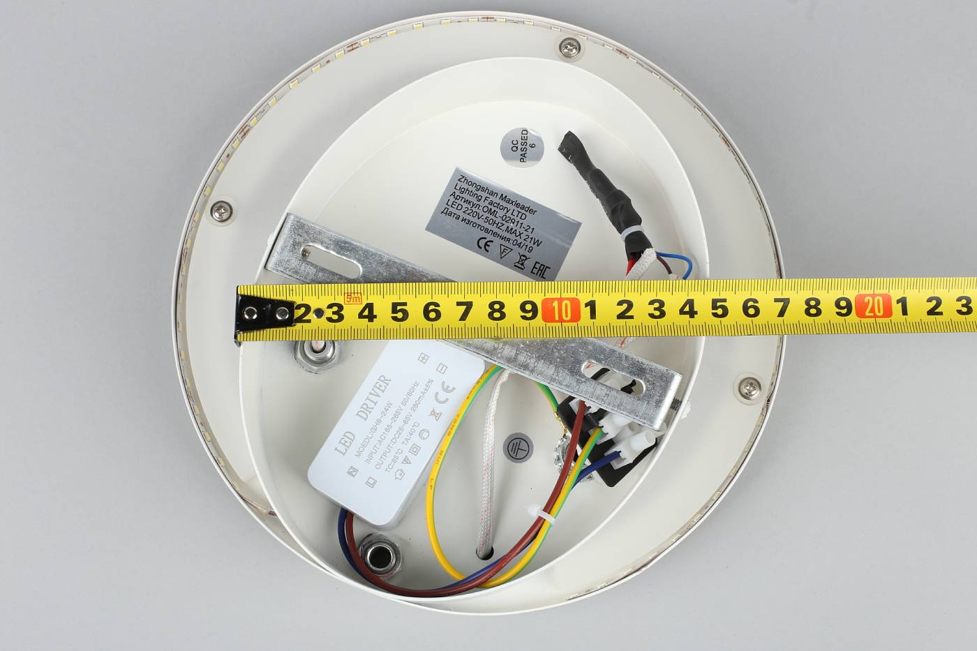 OML-02911-21 Настенный светодиодный светильник Omnilux Aversa OML-02911-21