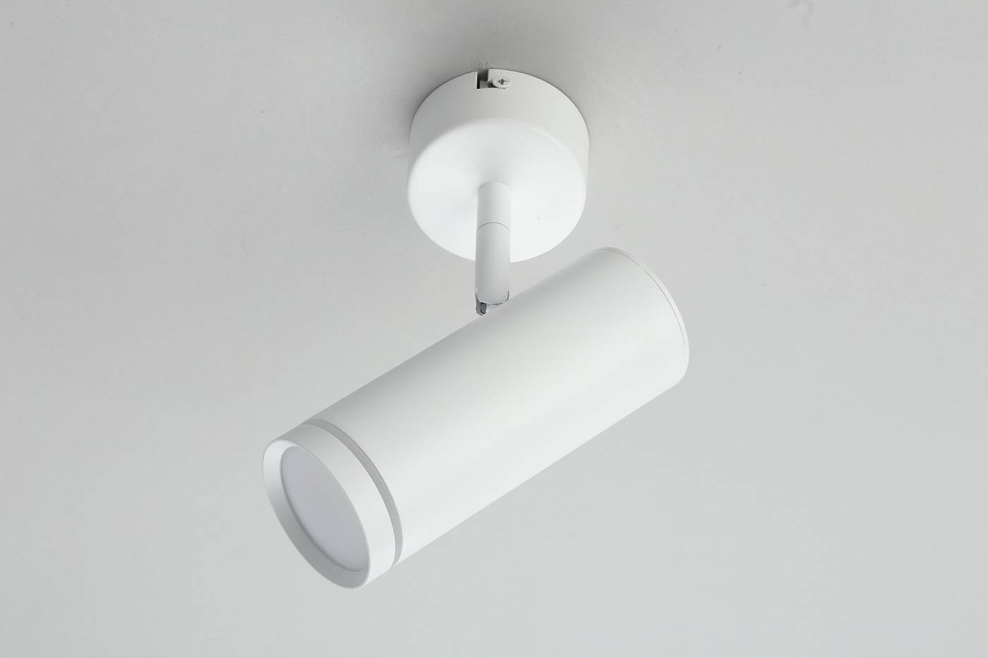 Светильник спот Omnilux Deruta OML-102219-12