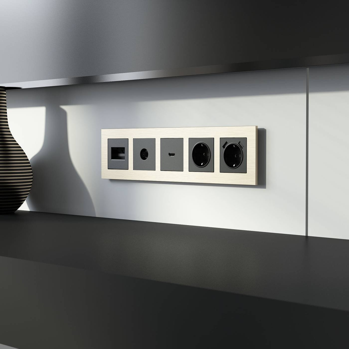 Рамка Werkel AluMax шампань W0053511/ Рамка на 5 постов AluMax (шампань)