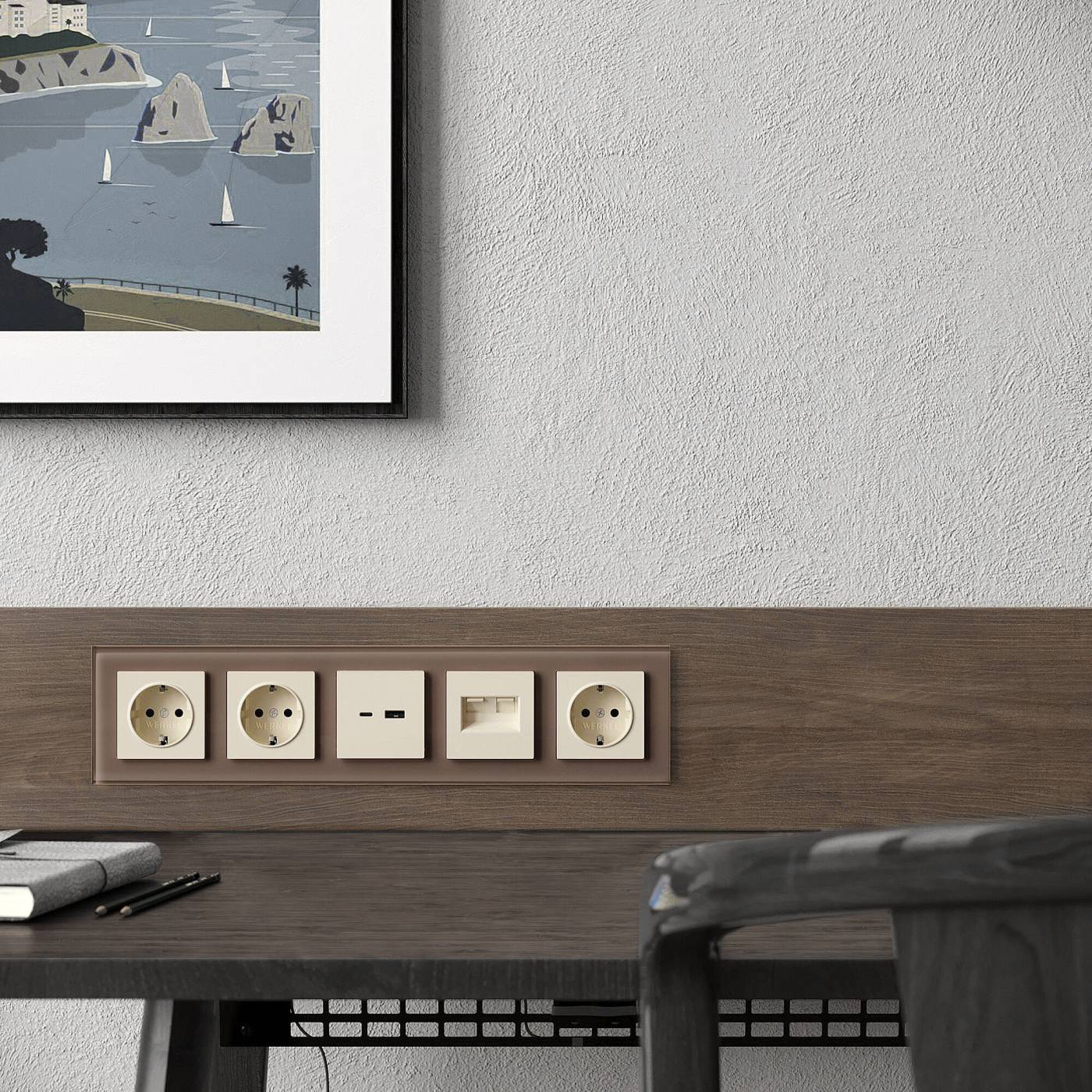 W0051142/ Рамка на 5 постов Favorit (латте, стекло) Рамка Werkel W0051142/ Рамка на 5 постов Favorit (латте, стекло)