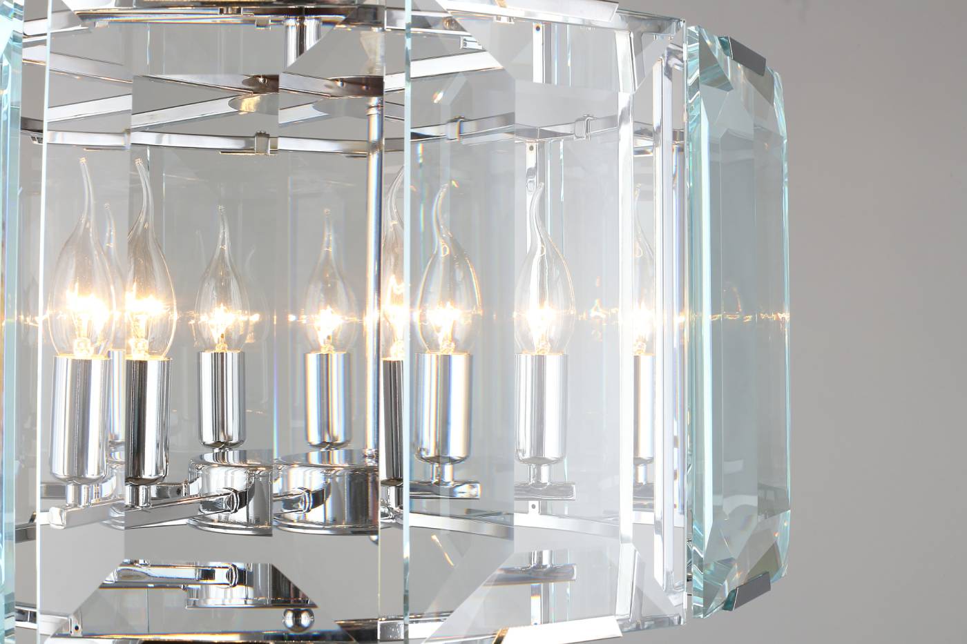 Подвесная люстра Omnilux Noventa OML-81513-06