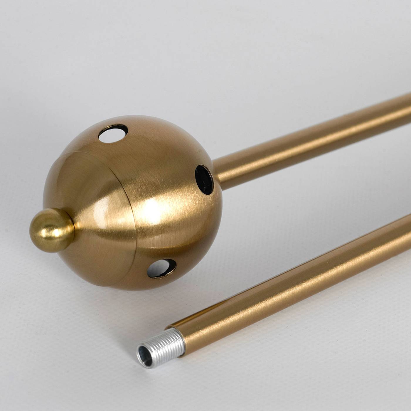 Потолочная люстра Lussole Greensboro LSP-8826