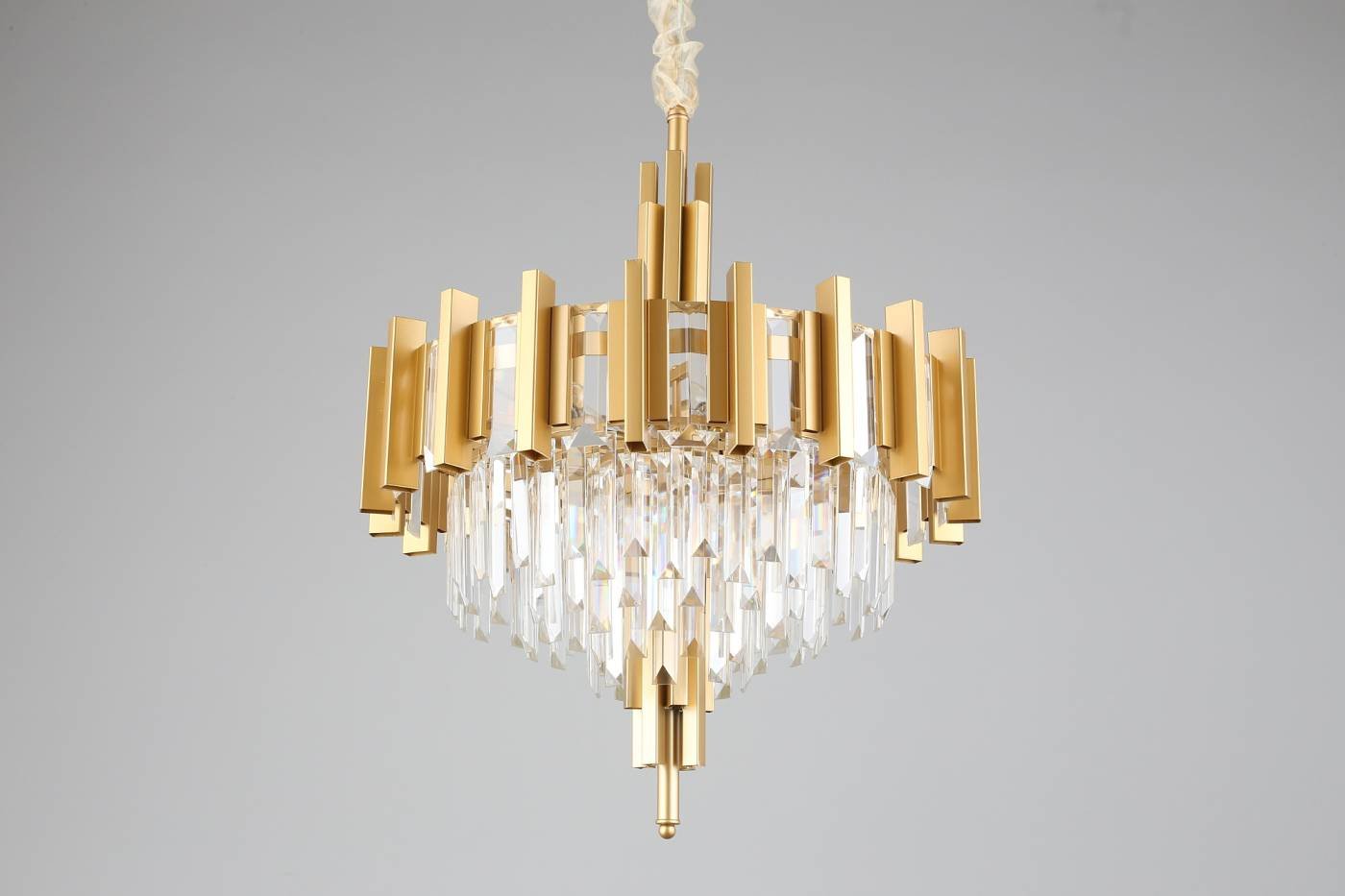 Подвесная хрустальная люстра Gaeta Omnilux OML-69703-08