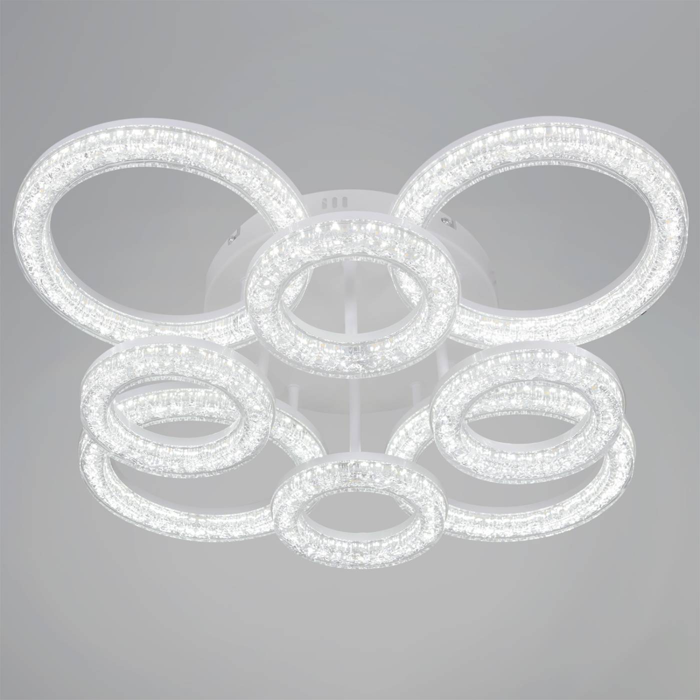 Потолочная люстра Reluce 29290-0.3-4+4 WH