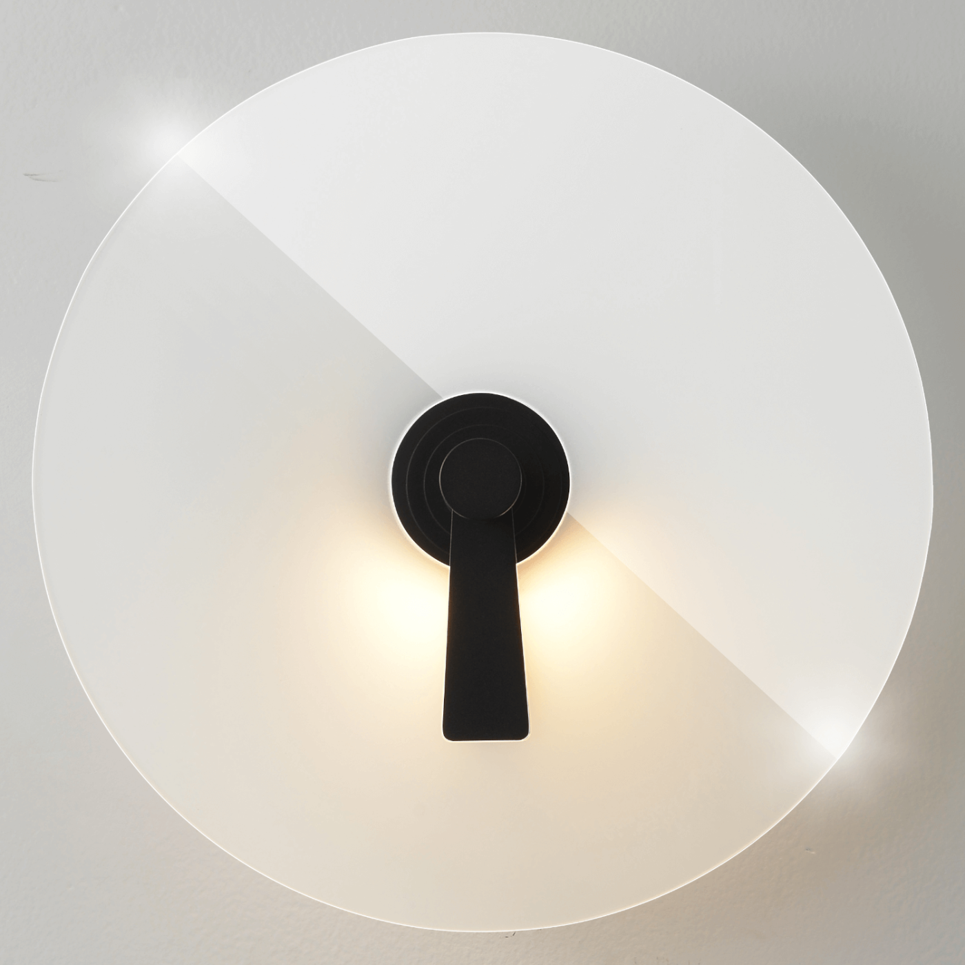 CHIAROSCURO AP6W LED BLACK Настенное бра Crystal Lux Chiaroscuro CHIAROSCURO AP6W LED BLACK