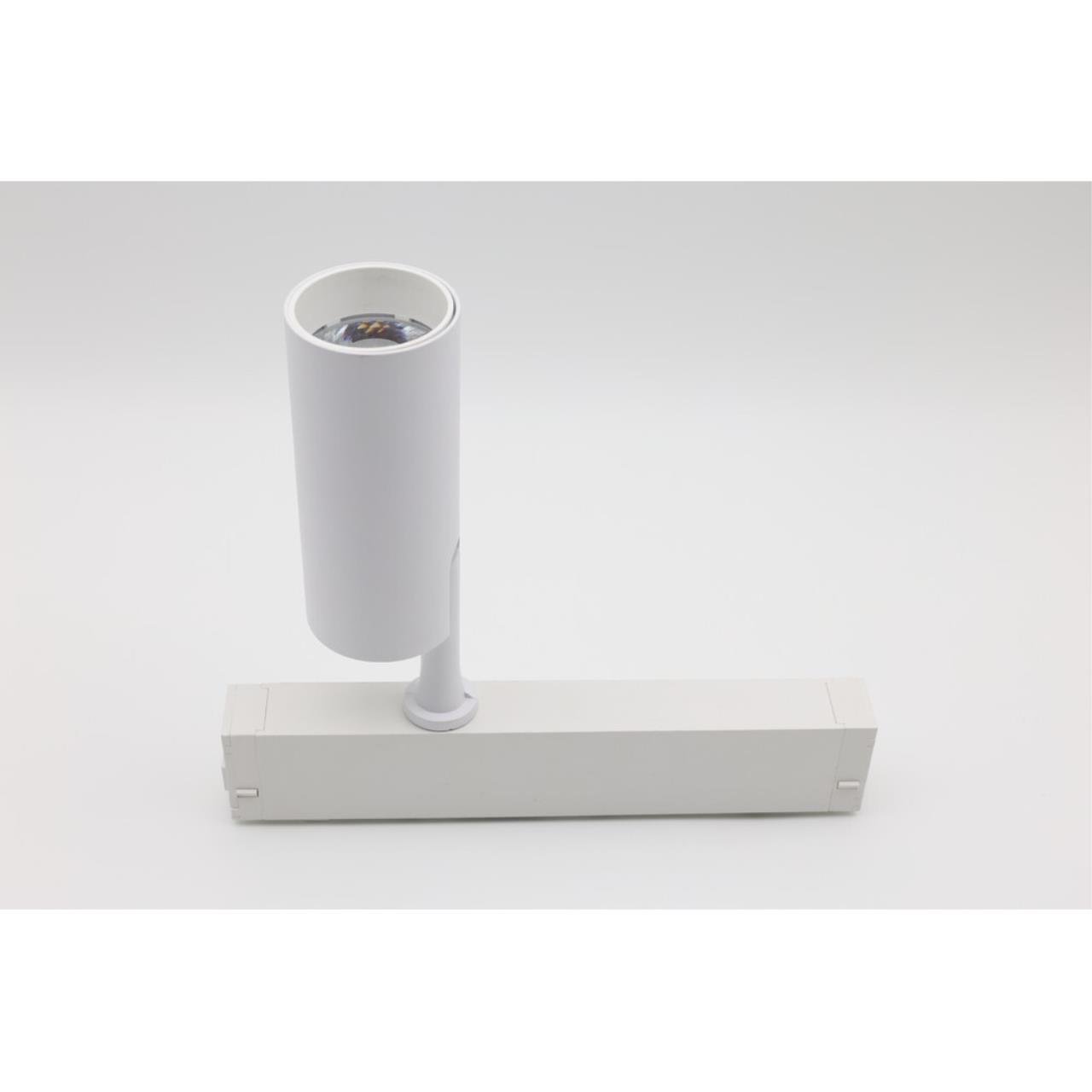 APL.0205.10.10 Трековый светильник Magnetic track 220 Aployt APL.0205.10.10