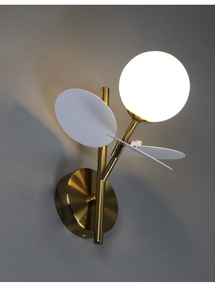 Настенное бра Zortes Floret ZRS.01201.01