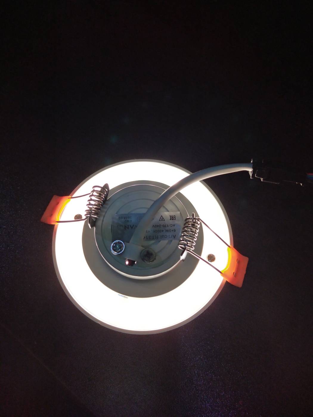 Встраиваемый светильник Elvan 314 VLS-314R-6/3W-NH-Wh