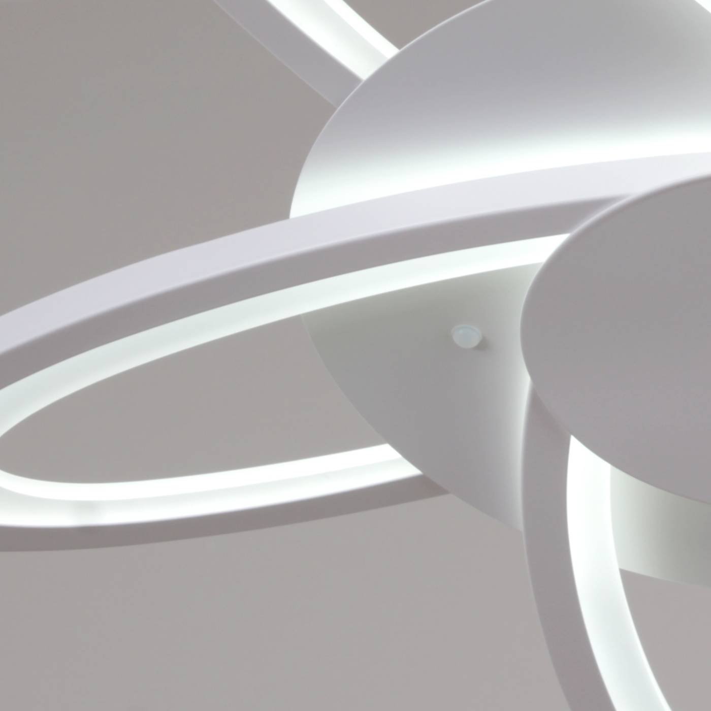 Потолочная люстра Reluce 06529-0.3-05 WH