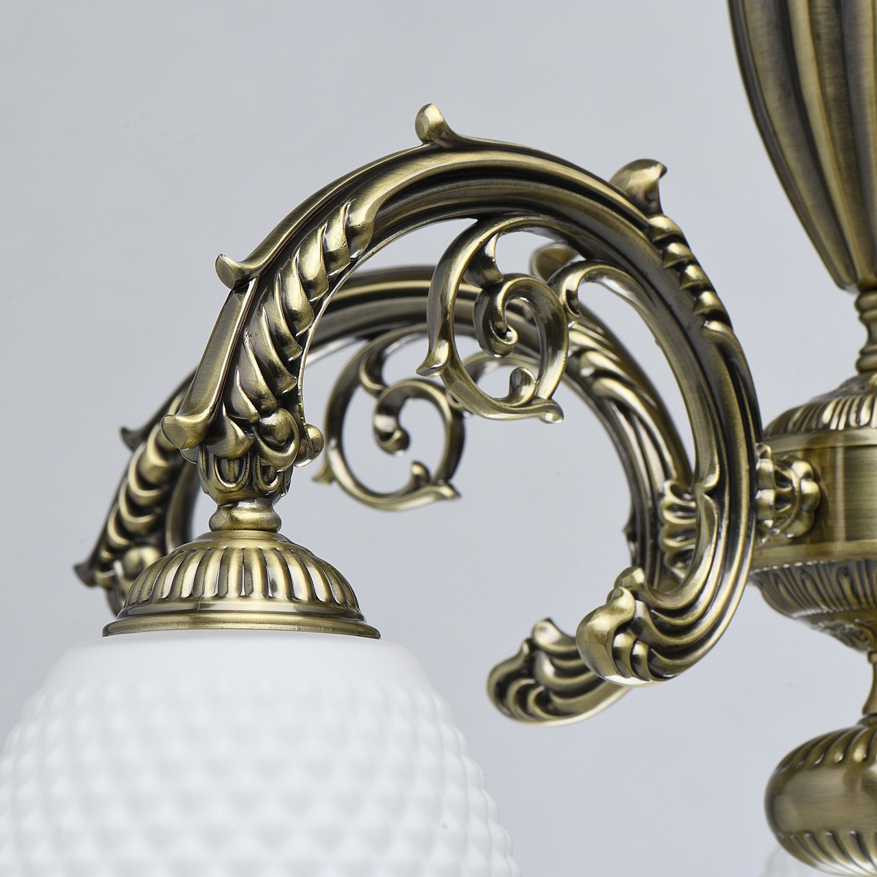 Потолочная люстра MW Light Фелиция 114010405
