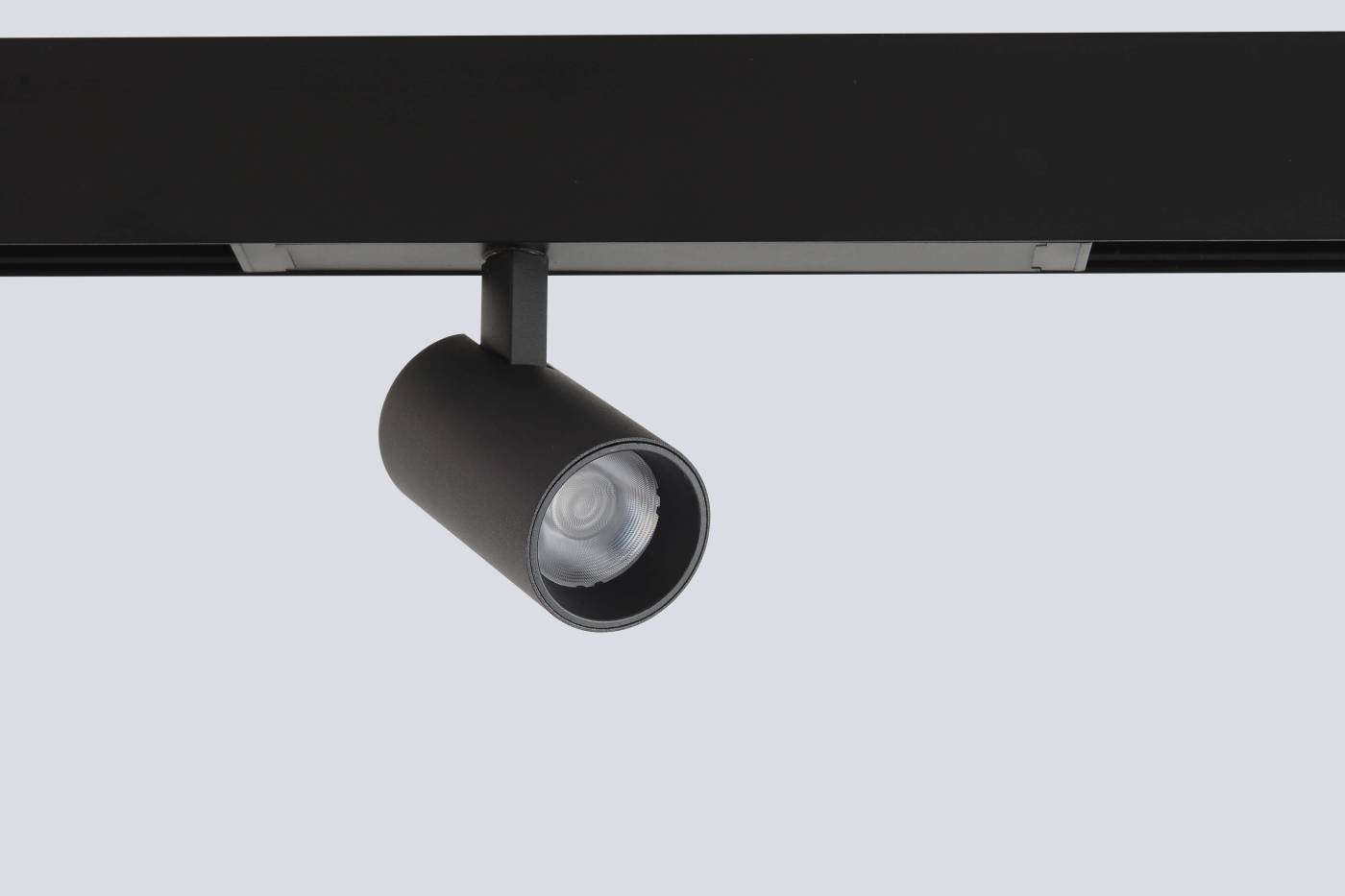 Трековый светильник Crystal Lux Space 220 CLT 0.35 003 10W BL 4000K