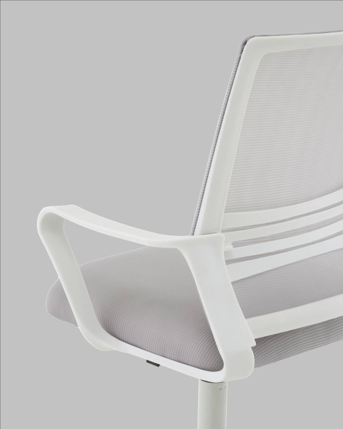 OUE-2502 grey Кресло офисное Stool Group Simplex OUE-2502 grey