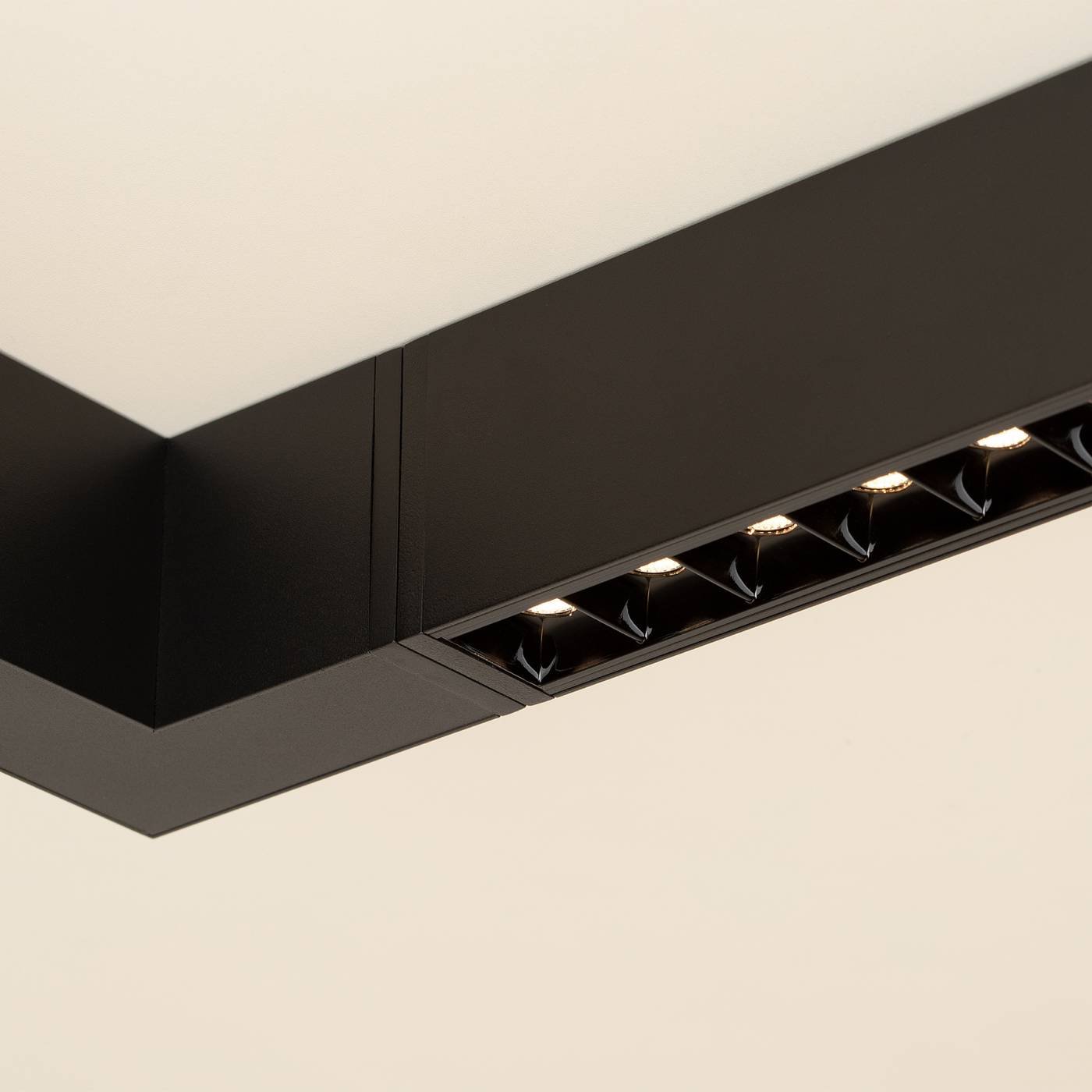 028996 Коннектор угловой для системы CLIP 38 Arlight Clip-38 028996