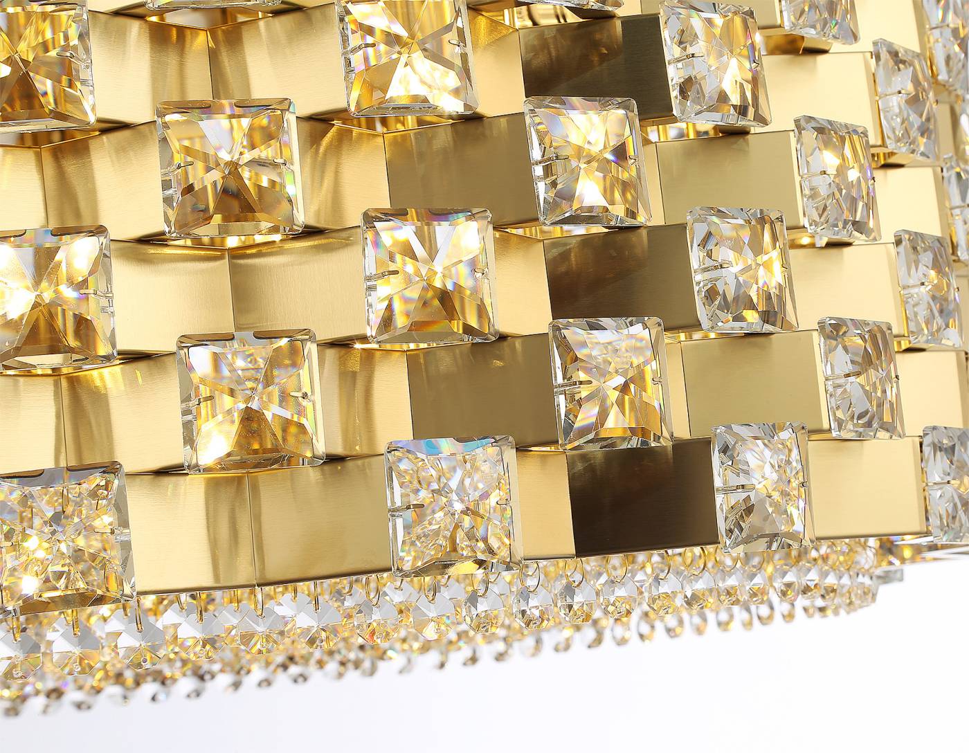 Подвесная люстра Ambrella Crystal LH41009