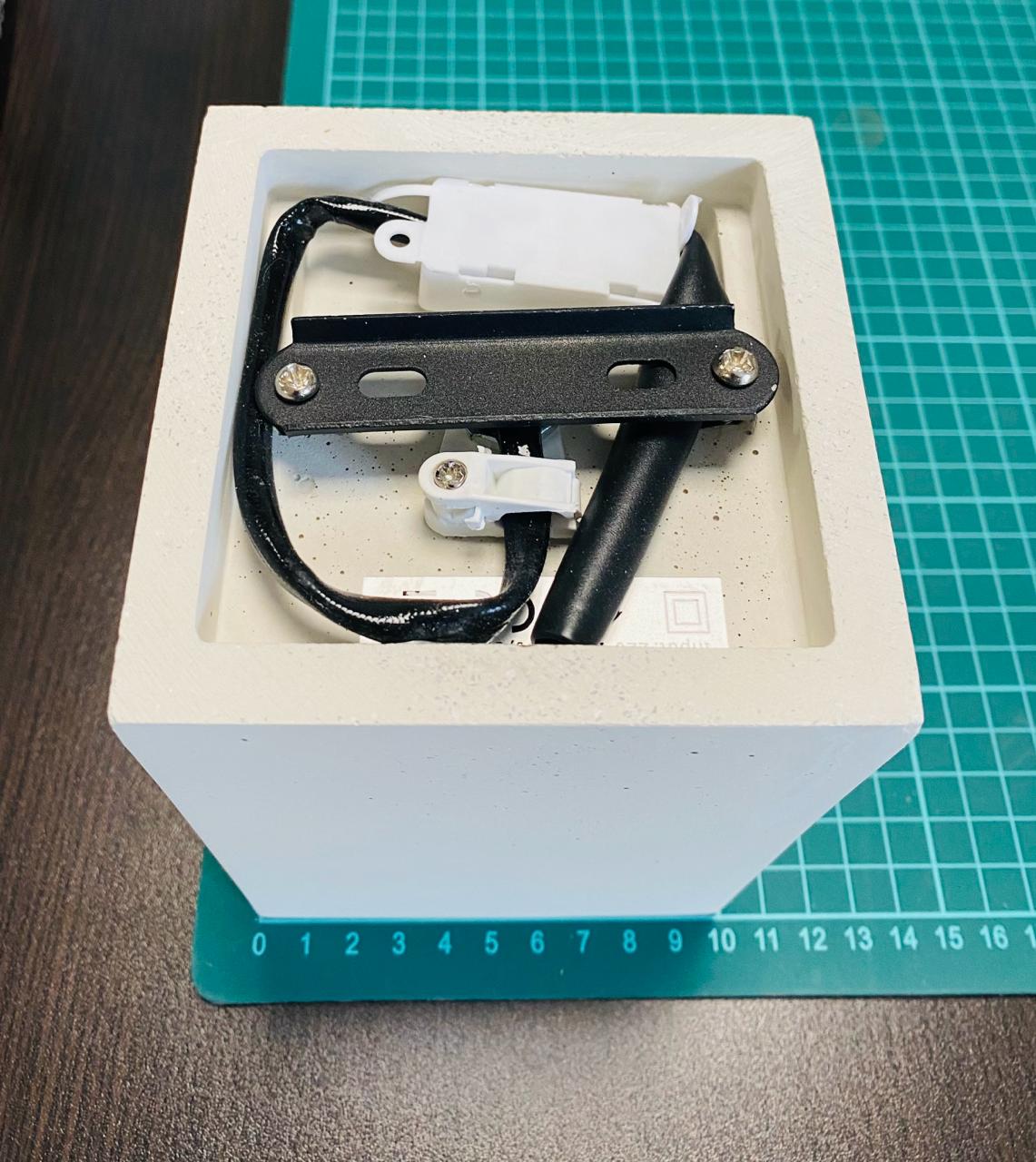 NLS-210033-GU10-Wh/Gl Накладной светильник Elvan NLS-210033-GU10-Wh/Gl