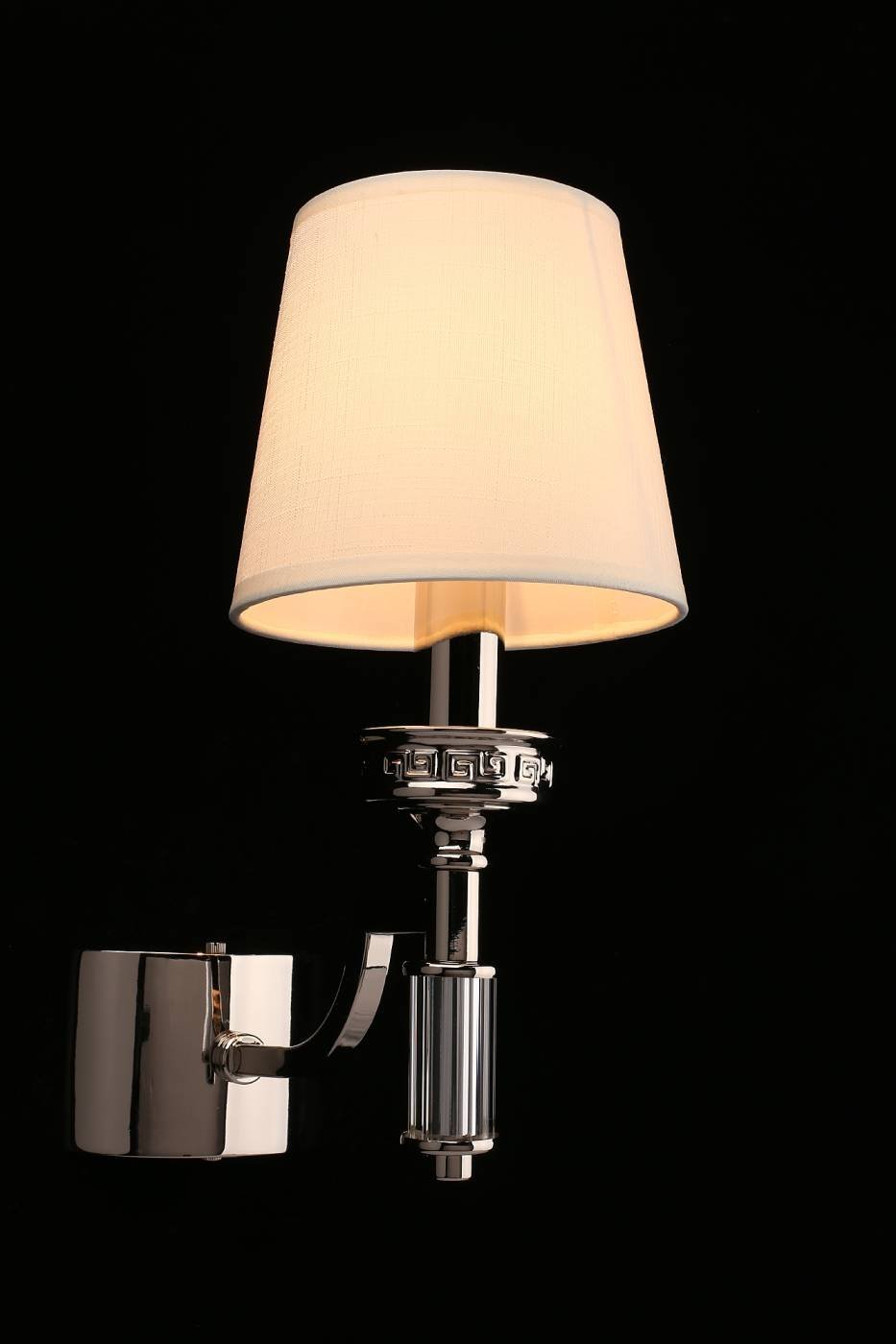 APL.716.01.01 Настенное бра Aployt Patricia APL.716.01.01