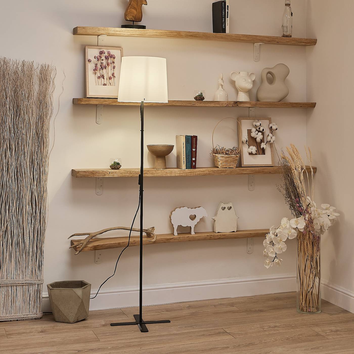 Торшер Uniel UML-T510 E27 BLACK/WHITE