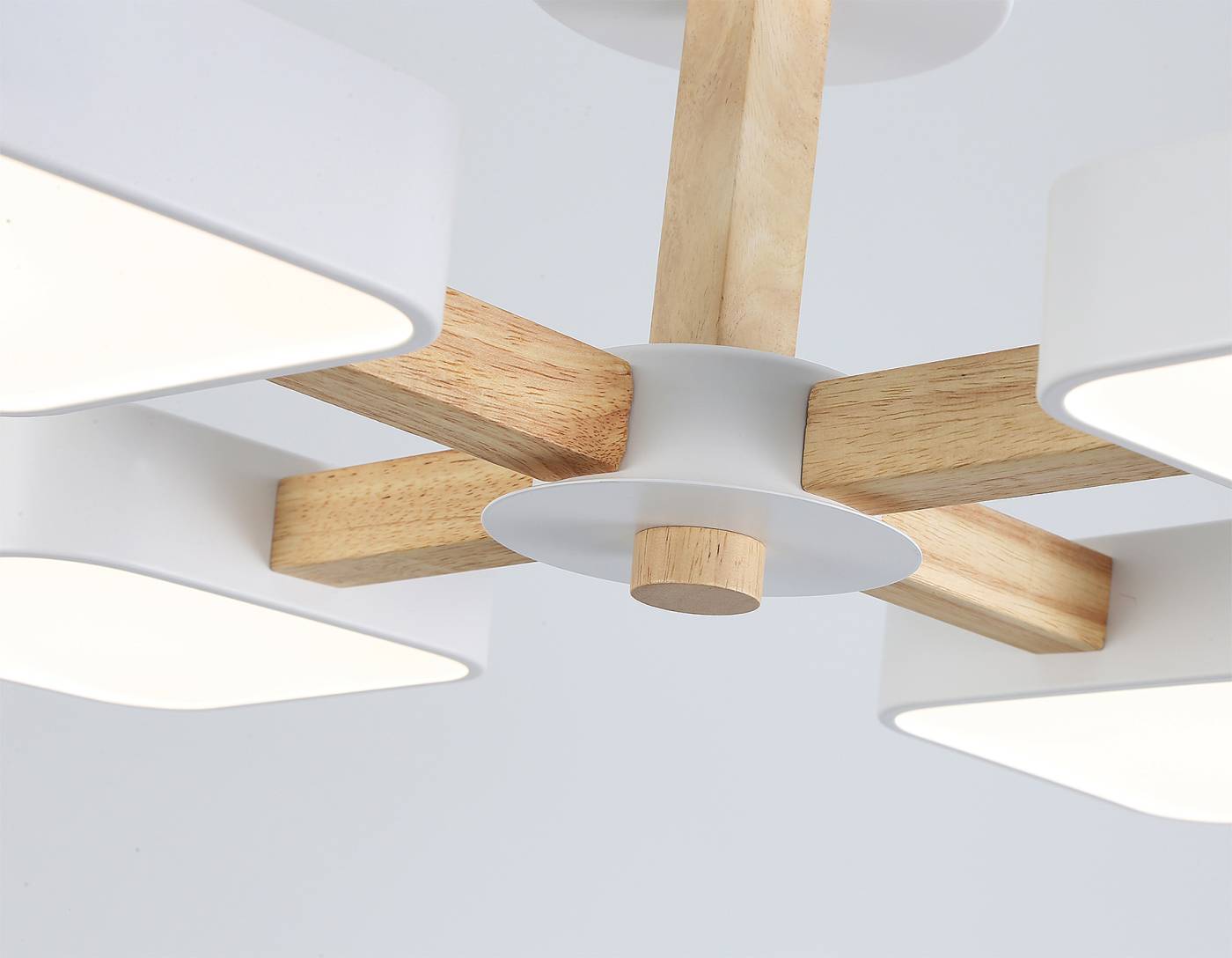 Потолочная люстра Ambrella LineTech FL4879