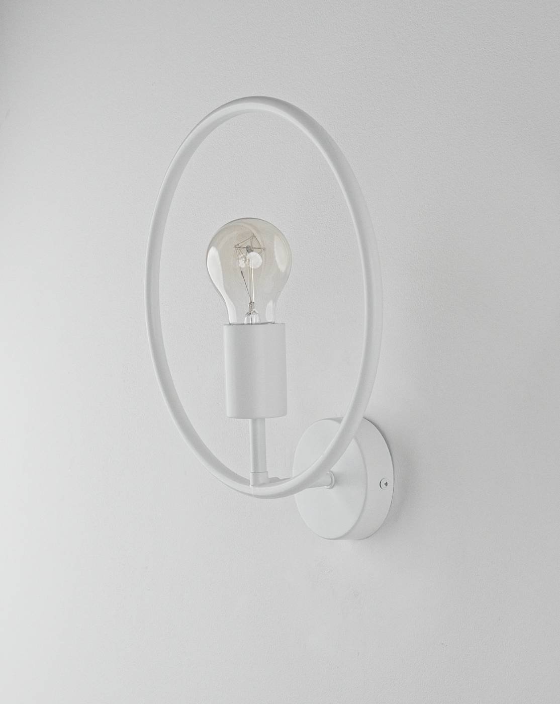 Настенное бра Moderli Sachara V11583-1W