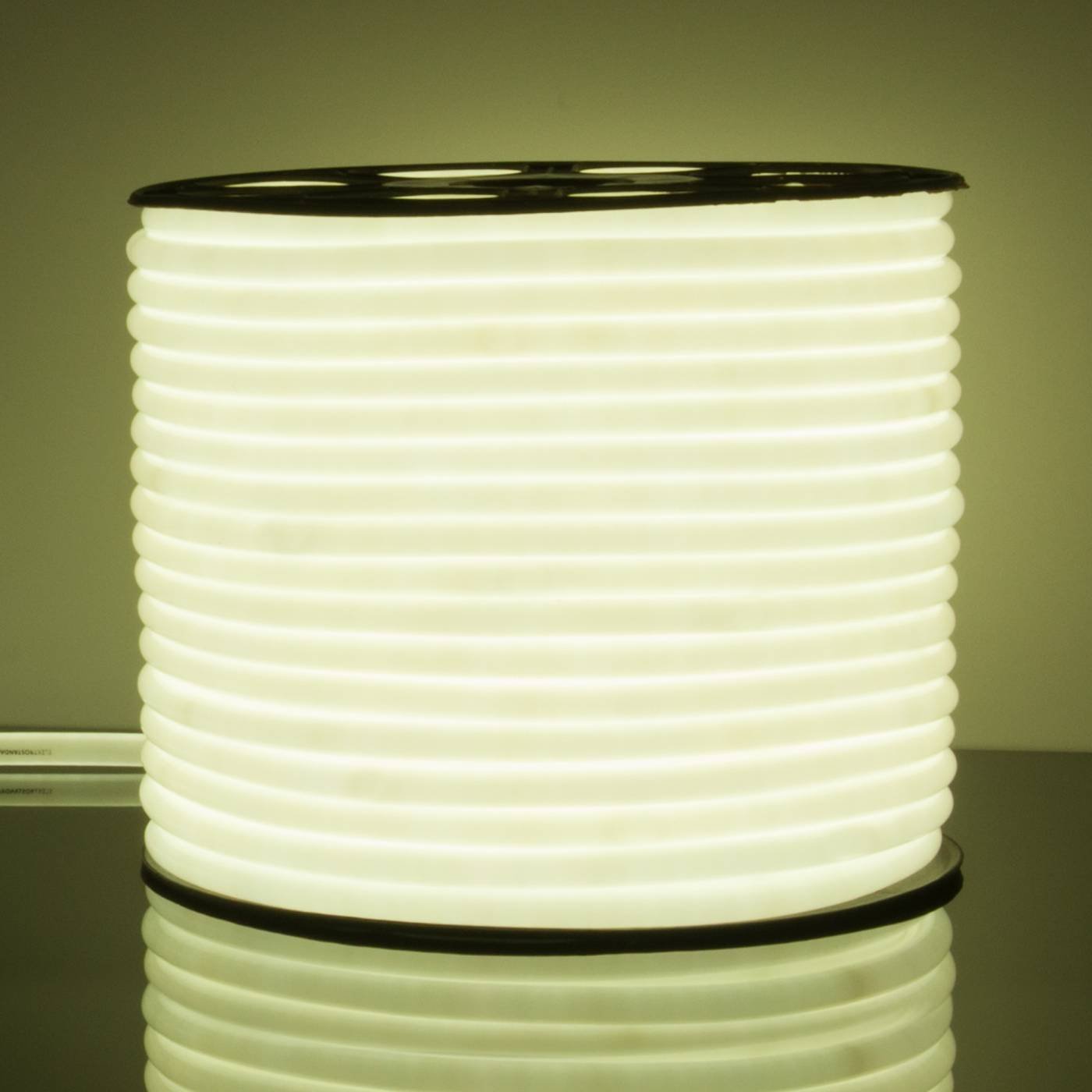 LED лента Elektrostandard Гибкий неон LS003 220V 9.6W 144Led 2835 IP67 16mm 6500K круглый холодный белый, 50 м a043547